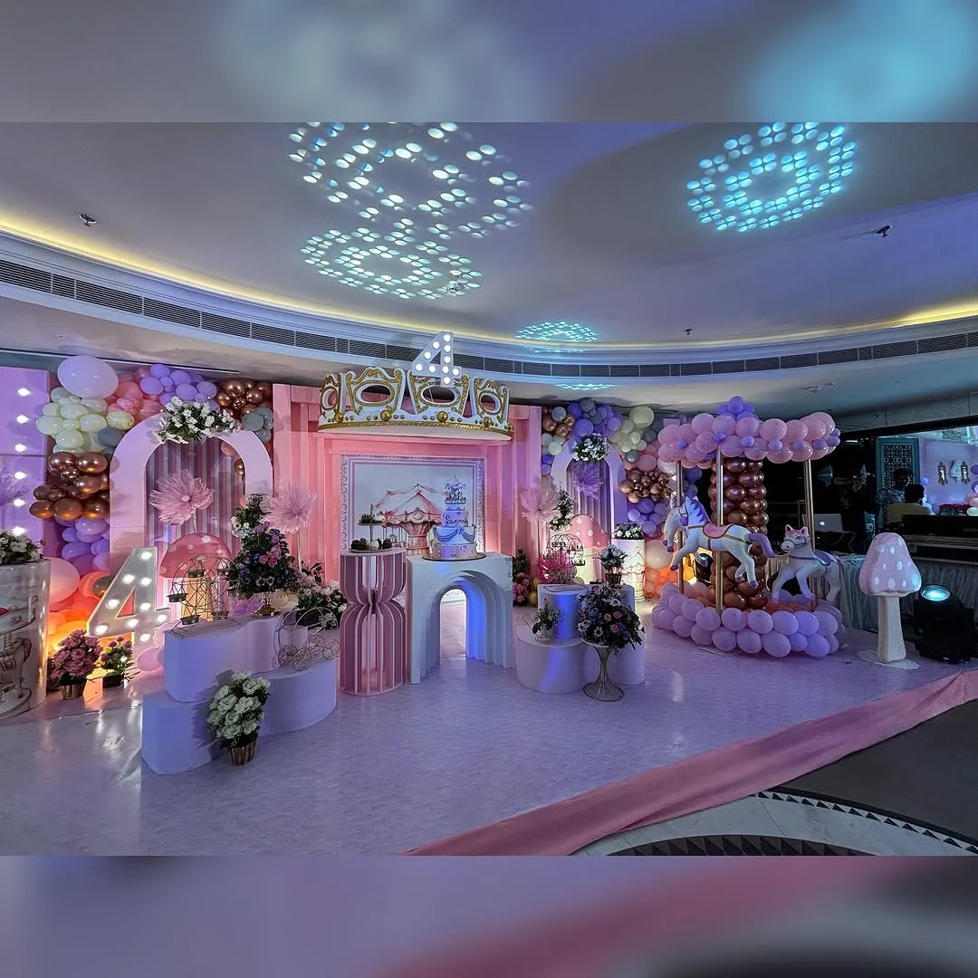 Birthday event décor by Designs by Aayushi, New Delhi
