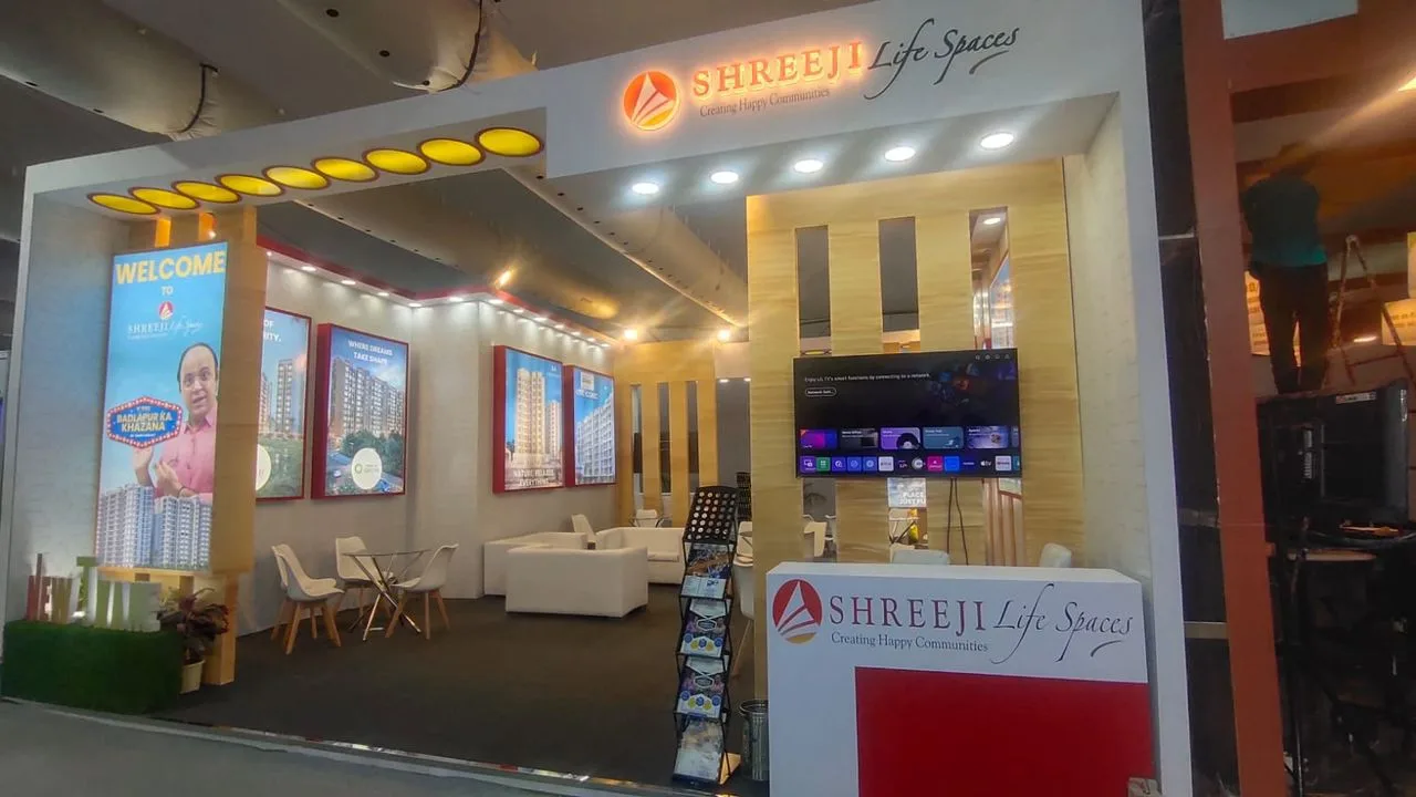 Corporate event décor by Designs by Aayushi, New Delhi