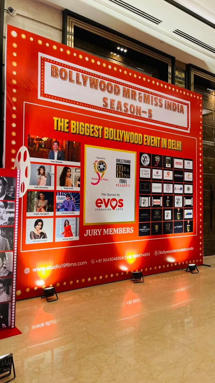 Corporate event décor by Designs by Aayushi, New Delhi