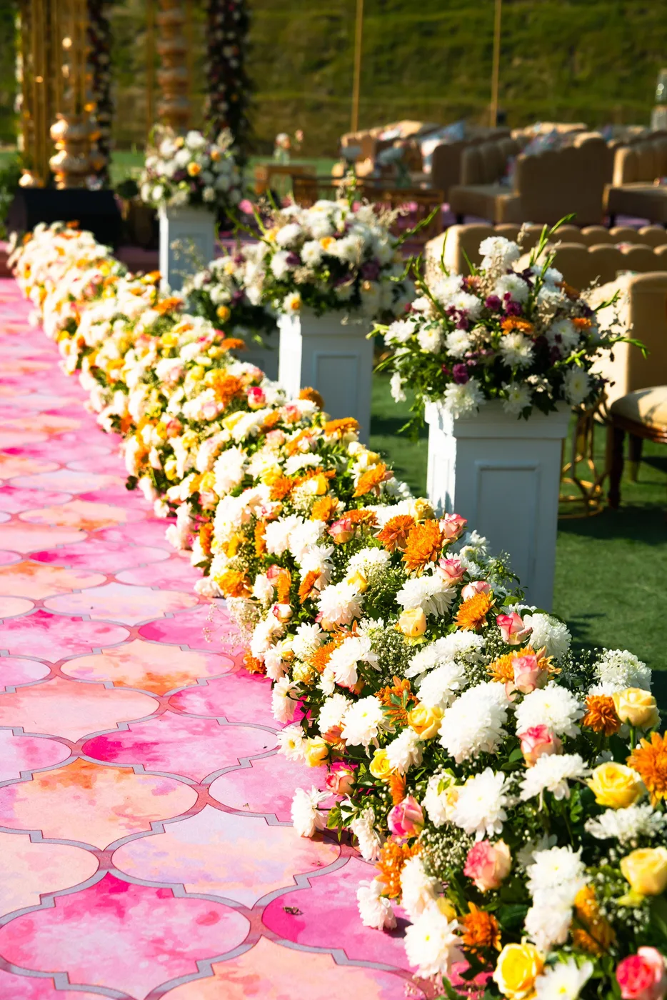Lawn wedding décor by Designs by Aayushi, New Delhi