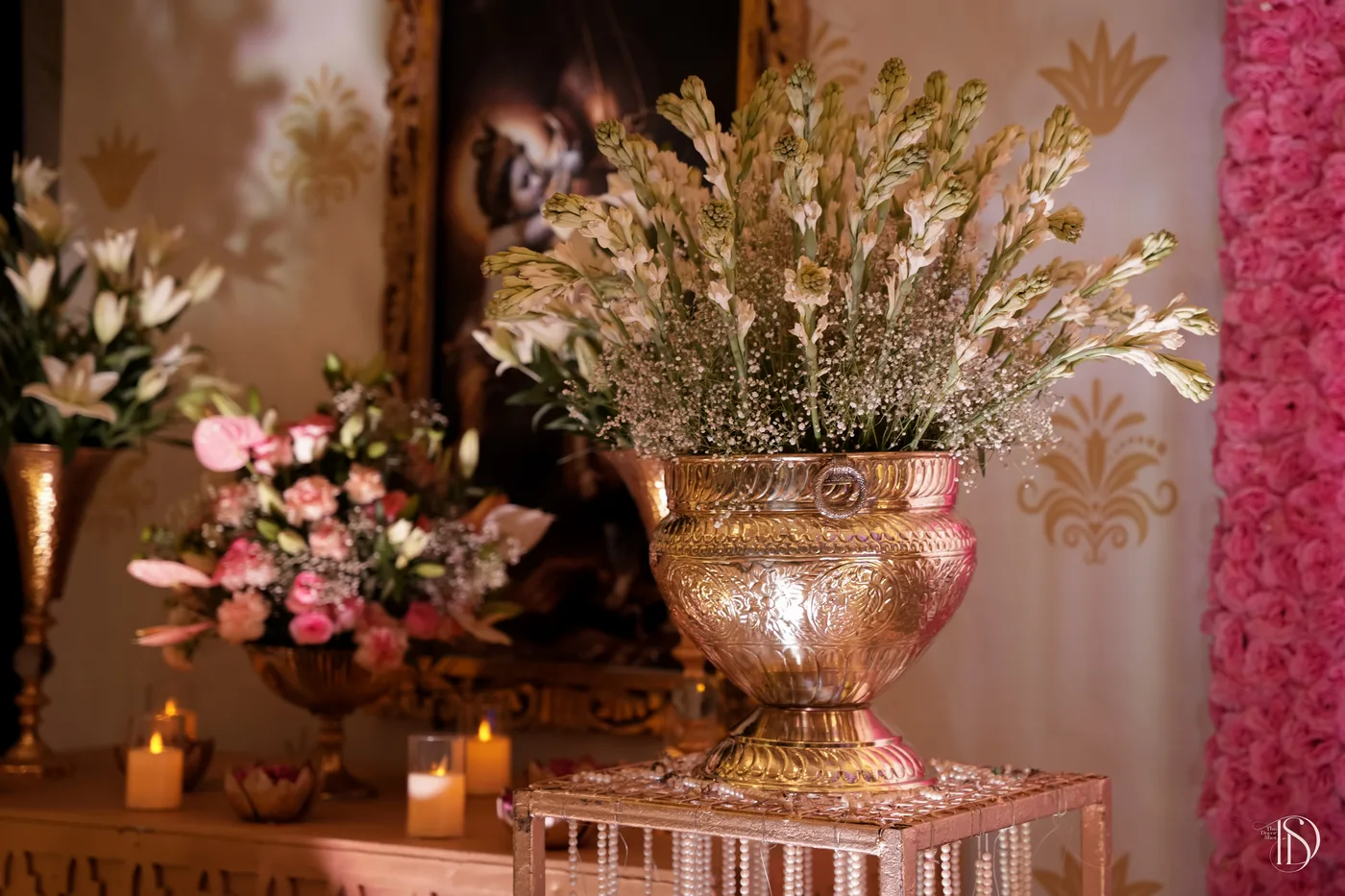 Spiritual event décor by Designs by Aayushi, New Delhi