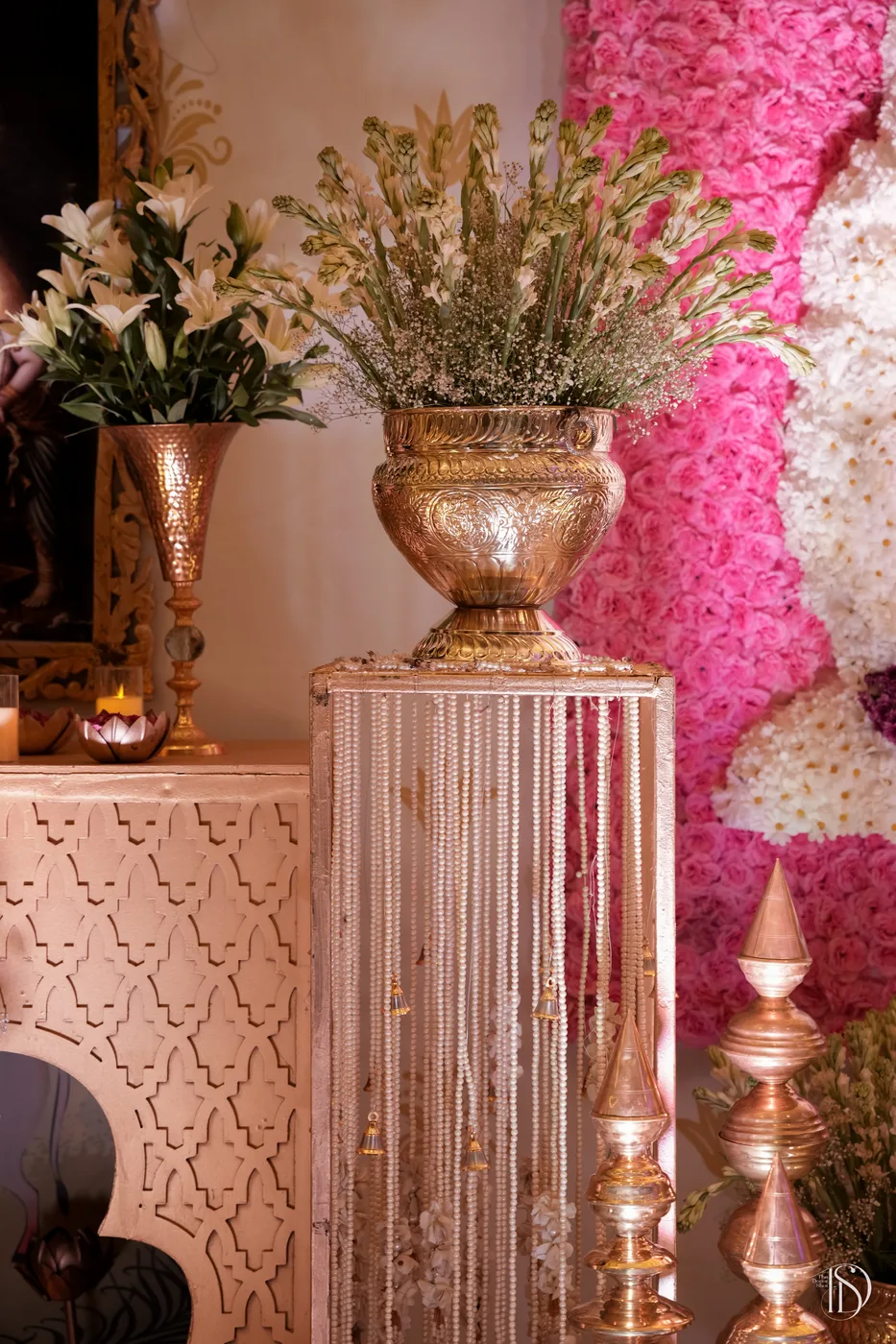 Spiritual event décor by Designs by Aayushi, New Delhi