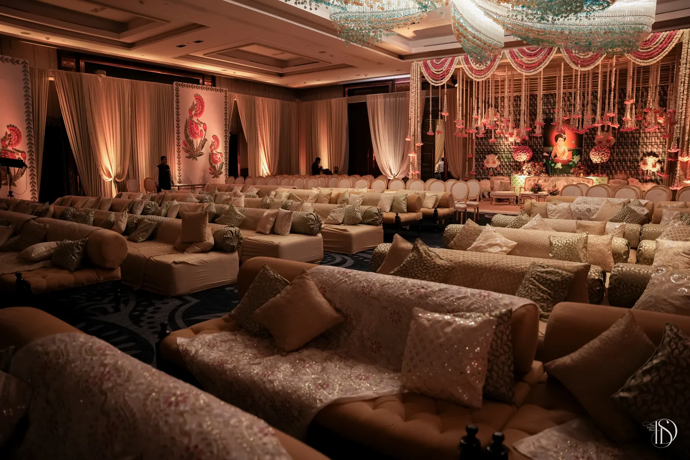Spiritual Events Décor