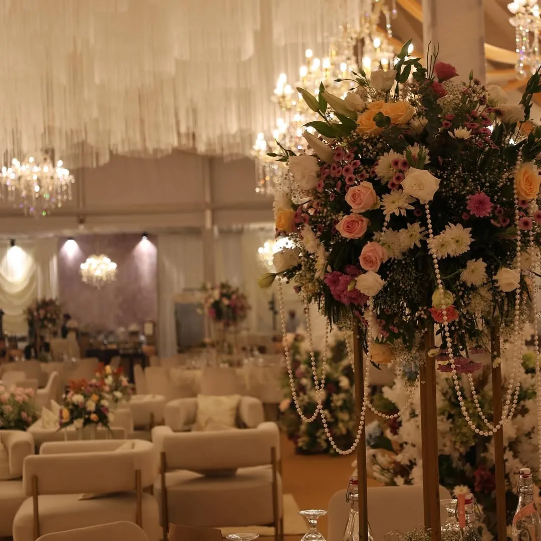 Wedding decor by Designs by Aayushi, New Delhi